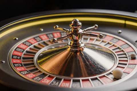 Europ&auml;isches Roulette-Rad in Nahaufnahme beim Golazzo live casino online Roulette Spiel